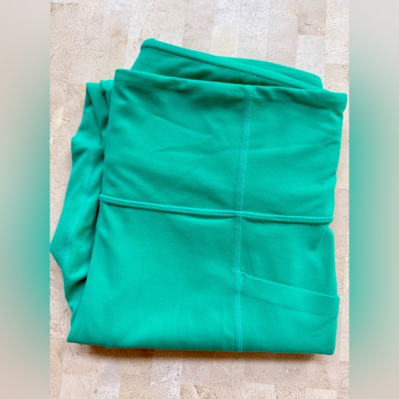 Athleta Salutation Stash Tight Legging Valley Green - Size M - Picture 9 of 9